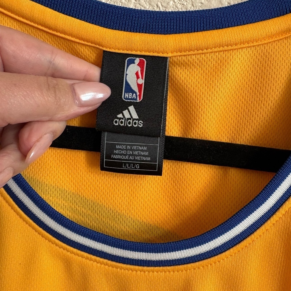Women’s Adidas Golden State Warriors  Basketball Jersey - Picture 4 of 5